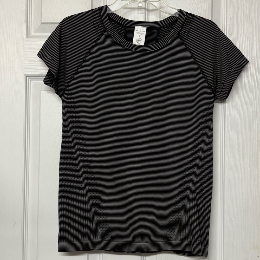 Athleta Black White Activewear Short Sleeve Top Sz L